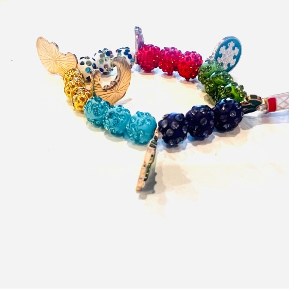 Homemade Christmas bracelet - Picture 3 of 3